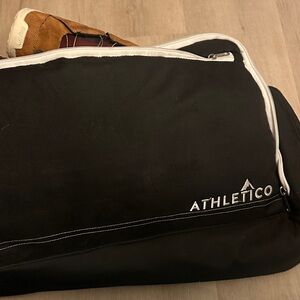 Snowboard bag 150/155cm with 2 big pockets on the outside